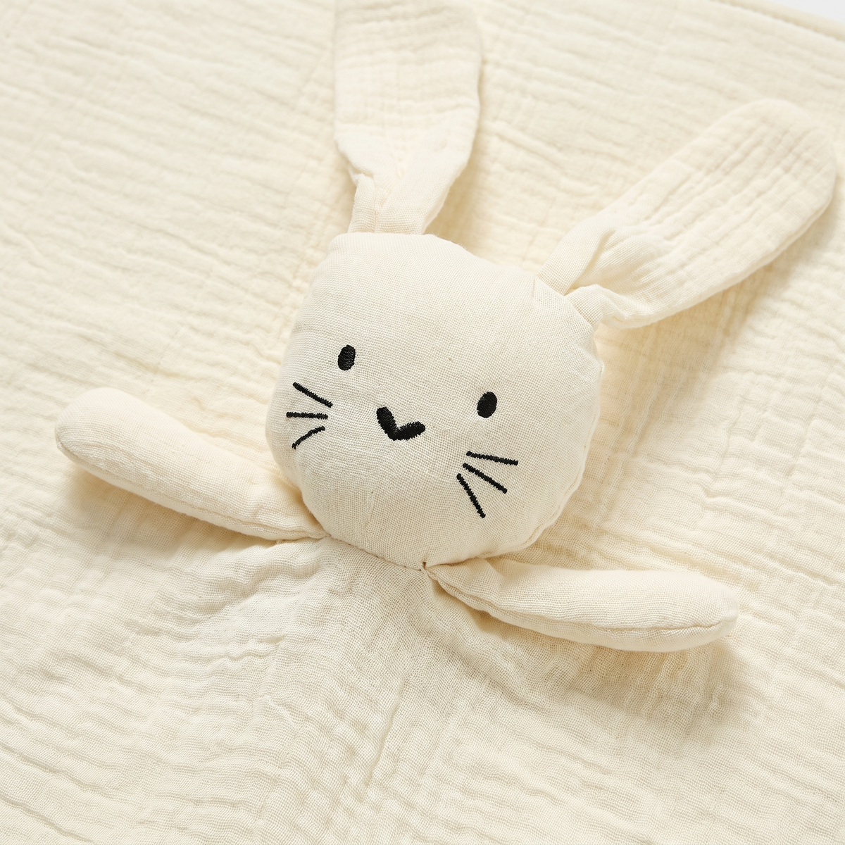 doudou lapin visage brodé détail crème nuage la douce